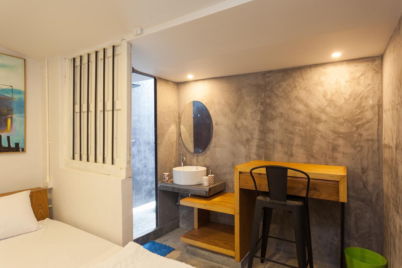 Feel Good Hostel Phuket
